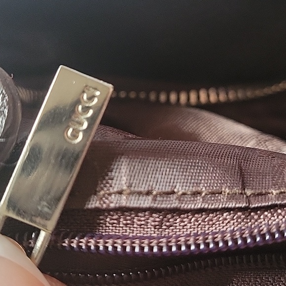 Copy-Messenger Purse - Picture 7 of 8